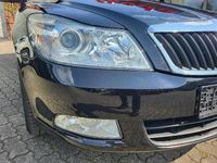 Gebraucht Skoda Octavia Ambiente 105 PS (77 kW) 2010 Schwarz Kombi