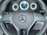 Gebraucht Mercedes E250 204 PS (150 kW) 2014 Schwarz Limousine