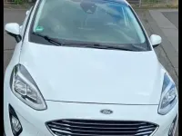Gebraucht Ford Fiesta Titanium 101 PS (74 kW) 2017 Weiß Kleinwagen