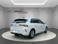 Neu Opel Astra Edition 131 PS (96 kW) 2025 Arktis weiss Limousine