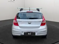 Gebraucht Hyundai i30 Classic 109 PS (80 kW) 2009 Silber Limousine