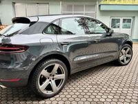 Gebraucht Porsche Macan S 258 PS (189 kW) 2016 Grau SUV