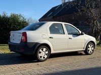 Gebraucht Dacia Logan 75 PS (55 kW) 2009 Weiß Limousine