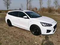 Używany Ford Focus ST-Line 150 KM (110 kW) 2020 Biały Kombi