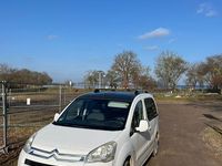 Gebraucht Citroën Berlingo 98 PS (72 kW) 2011 Weiß Van / Kleinbus