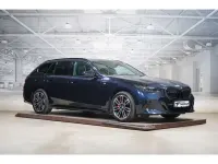 Gebraucht BMW 540 M Sport 303 PS (222 kW) 2024 Carbonschwarz metallic Kombi