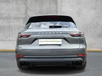 Gebraucht Porsche Cayenne Chrono 340 PS (250 kW) 2019 Grau SUV