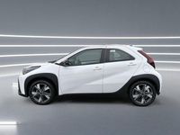 Neu Toyota Aygo X Active 117 PS (86 kW) 2026 Weiß SUV