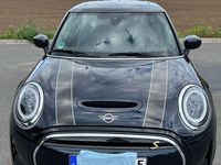 Gebraucht Mini Cooper SE Classic 135 kW (184 PS) 2021 Blau Kleinwagen