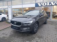 Gebraucht Volvo XC60 Core 197 PS (144 kW) 2023 Platinum grey / metallic SUV