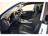 Gebraucht Audi Q8 340 PS (250 kW) 2023 Gletscherweiß metallic (metallic) SUV