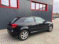 Gebraucht Audi A3 Attraction 105 PS (77 kW) 2012 Phantomschwarz perleffekt Kleinwagen