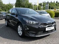 Gebraucht Kia Ceed Vision 140 PS (102 kW) 2025 Schwarz Kleinwagen