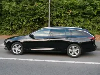 Gebraucht Opel Insignia 136 PS (100 kW) 2020 Schwarz Kombi
