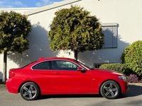 Gebraucht BMW 230 Sport Line 252 PS (185 kW) 2017 Rot Coupé