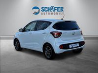 Gebraucht Hyundai i10 Trend 67 PS (49 kW) 2017 Polar white / sol Kleinwagen