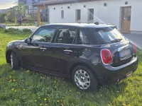 Używany Mini Cooper 136 KM (100 kW) 2016 Czarny Hatchback
