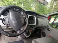 Gebraucht Renault Trafic 114 PS (83 kW) 2010 Rot Van / Kleinbus