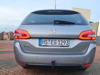 Gebraucht Peugeot 308 SW 131 PS (96 kW) 2021 Silber Kombi