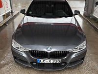 Gebraucht BMW 330 M Sport 258 PS (189 kW) 2016 Grau Kombi