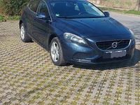 Gebraucht Volvo V40 Momentum 150 PS (110 kW) 2012 Blau Limousine