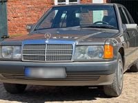 Gebraucht Mercedes 190 122 PS (89 kW) 1991 Limousine