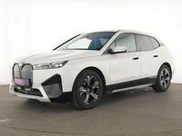 Gebraucht BMW iX Sport Line 239 kW (326 PS) 2023 Mineralweiss SUV