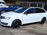 Gebraucht Skoda Rapid 105 PS (77 kW) 2015 Candyweiss Kleinwagen