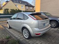 Gebraucht Ford Focus Sport 116 PS (85 kW) 2008 Grau Limousine