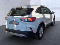 Gebraucht Ford Kuga Titanium 150 PS (110 kW) 2021 Frostweiß SUV