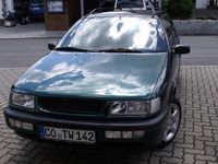 Gebraucht VW Passat 90 PS (66 kW) 1996 Grün metallic Kombi