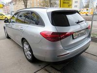 Gebraucht Mercedes C220 220 PS (161 kW) 2022 Silber Limousine