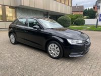 Gebraucht Audi A3 Sportback Ambiente 122 PS (89 kW) 2013 Schwarz Kleinwagen