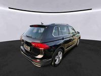 Gebraucht VW Tiguan Move 150 PS (110 kW) 2023 Deep black (metallic) SUV