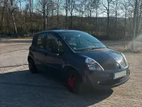 Używany Renault Modus 75 KM (55 kW) 2007 Niebieski Minivan
