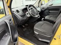 Gebraucht Renault Kangoo Authentique 106 PS (77 kW) 2011 Zitronengelb Van / Kleinbus
