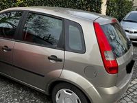 Second-hand Ford Fiesta 69 CP (50 kW) 2003 Bej Hatchback