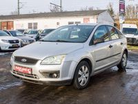 Gebraucht Ford Focus 101 PS (74 kW) 2005 Silber Limousine