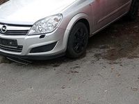 Gebraucht Opel Astra 105 PS (77 kW) 2008 Silber Kombi