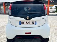 Gebraucht Peugeot iON Active 49 kW (67 PS) 2015 Weiß Kleinwagen