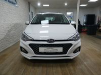 gebraucht Hyundai i20 Select Start/Stopp Tempo. Freispr. Klima 15"