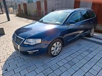 Gebraucht VW Passat 140 PS (102 kW) 2007 Blau Kombi