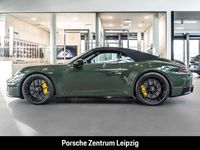 Neu Porsche 911 Carrera Cabriolet 541 PS (397 kW) 2026 Gruen Cabrio