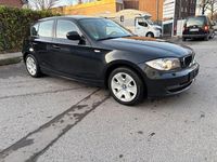 Second-hand BMW 120 177 CP (130 kW) 2009 Negru Hatchback