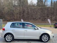 Gebraucht VW Golf VI Trendline 102 PS (75 kW) 2009 Silber Kleinwagen