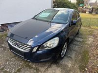 Gebraucht Volvo S60 Momentum 150 PS (110 kW) 2011 Blau Limousine