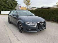 Gebraucht Audi A3 Attraction 105 PS (77 kW) 2011 Grau Kleinwagen