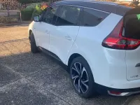 Gebraucht Renault Grand Scénic IV Bose Edition 159 PS (116 kW) 2020 Weiß Van / Kleinbus