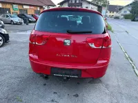 Gebraucht Seat Altea XL 105 PS (77 kW) 2011 Rot Van / Kleinbus