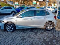Gebraucht VW Polo Style 95 PS (69 kW) 2023 Silber Limousine